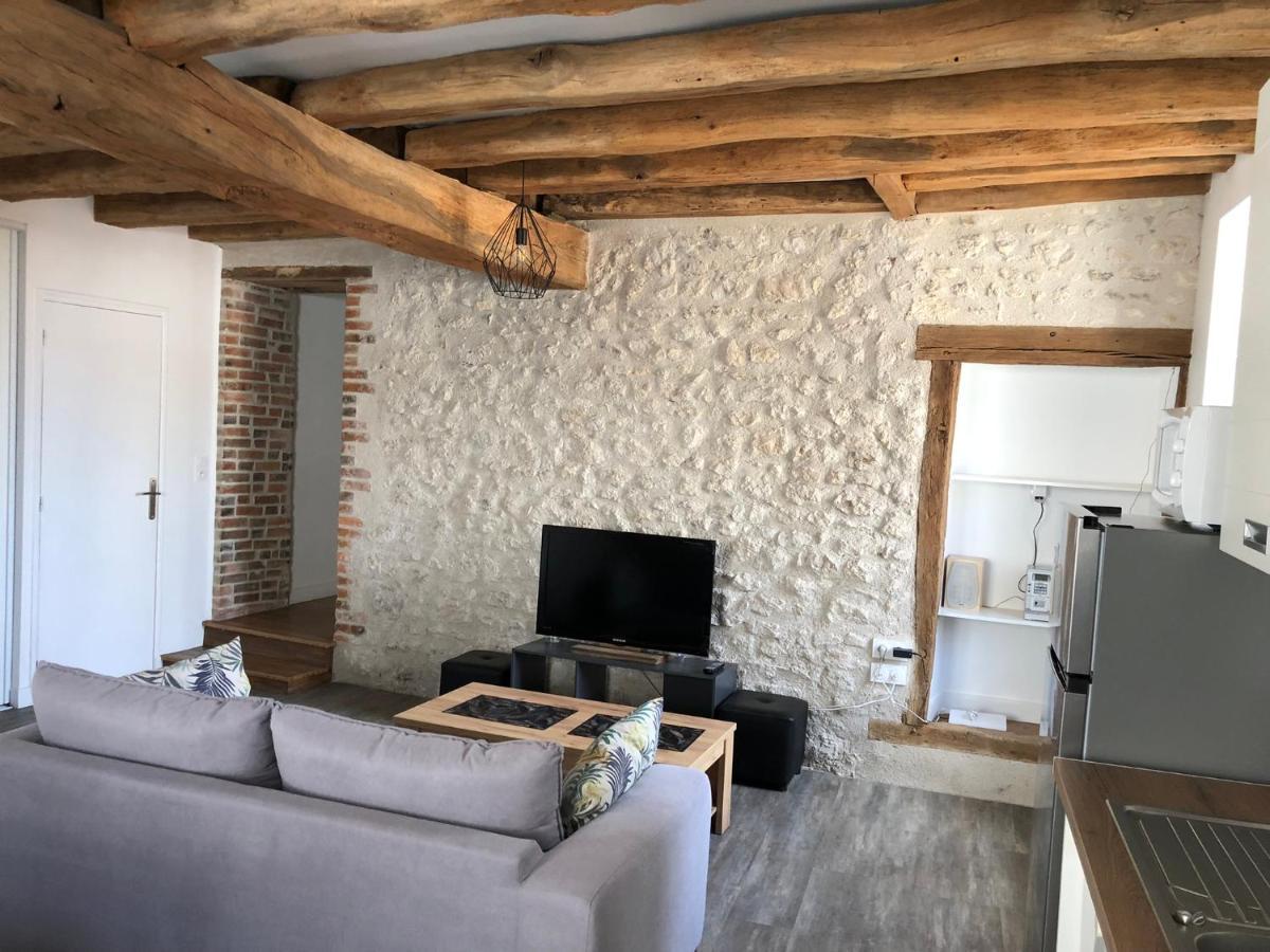 Coeur Du Centre Historique De Beaugency Apartment Екстериор снимка
